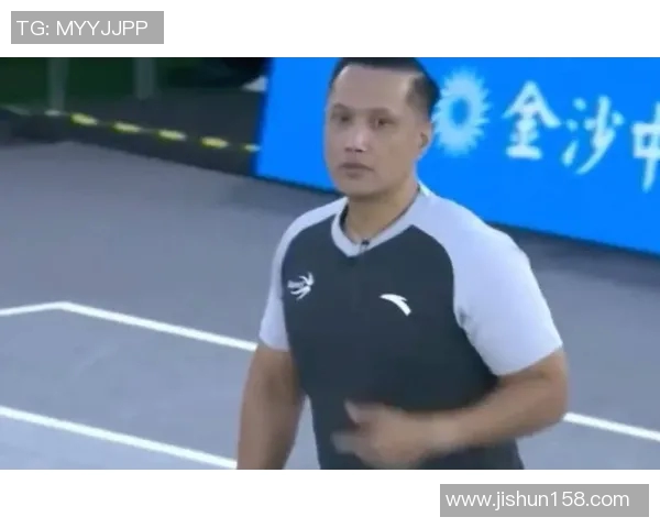 官方公告:篮球八卦被罚+停赛! 官方公告:篮球八卦被罚+停赛!