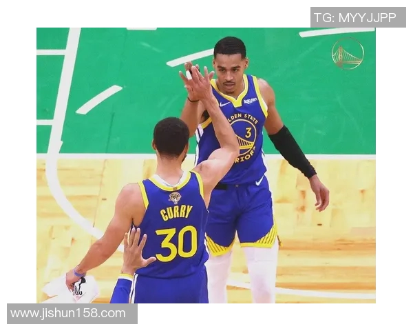 勇士荣获月度最佳球员，实至名归